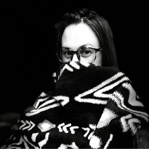 Meet your Posher, Holly